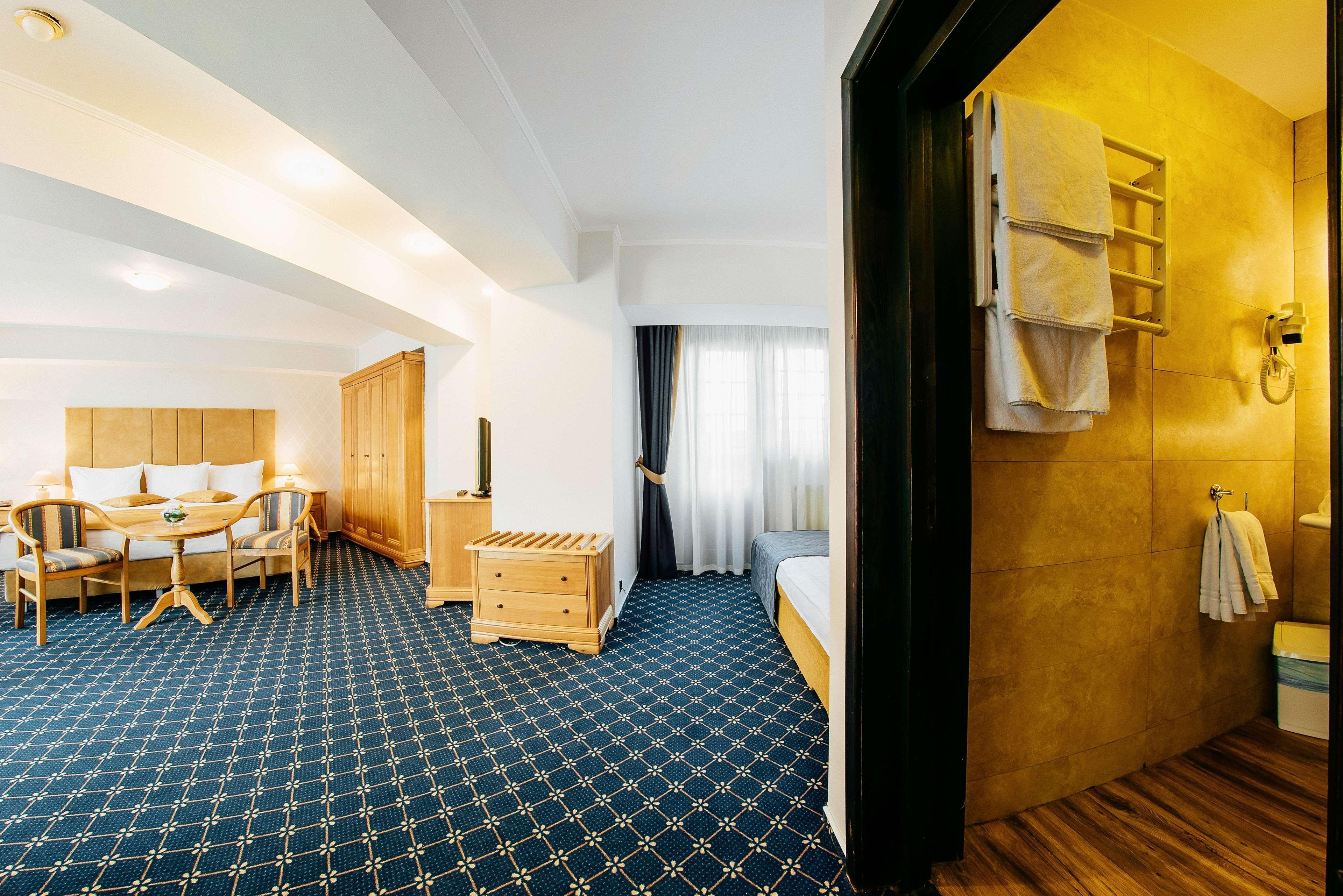 Best Western Bucovina Club De Munte Гура-Гуморулуй Экстерьер фото
