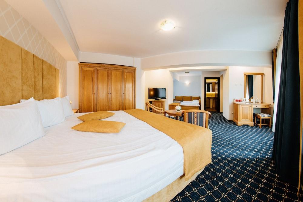 Best Western Bucovina Club De Munte Гура-Гуморулуй Экстерьер фото